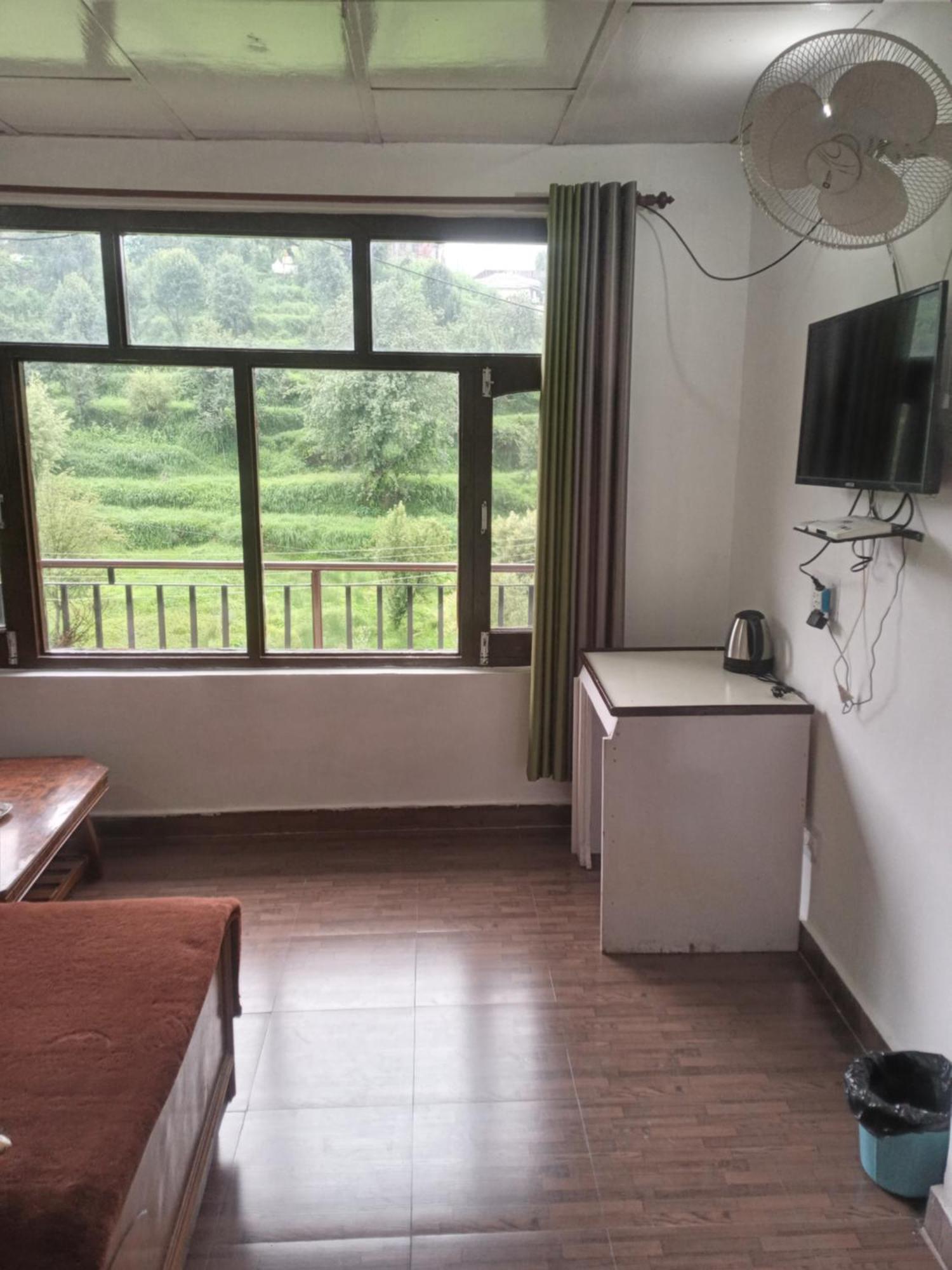 Nirmal Homestay Дармсала Экстерьер фото