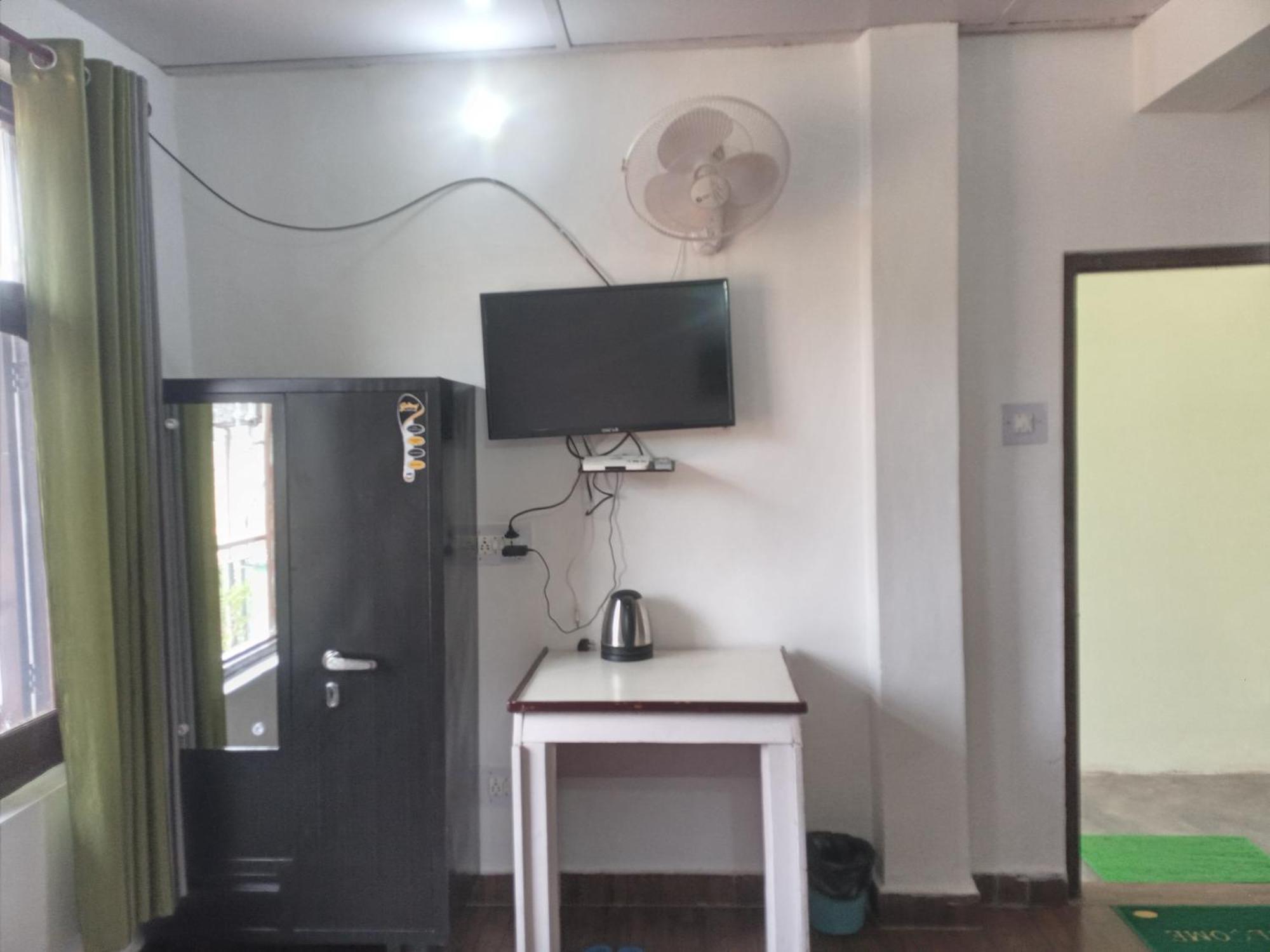 Nirmal Homestay Дармсала Экстерьер фото